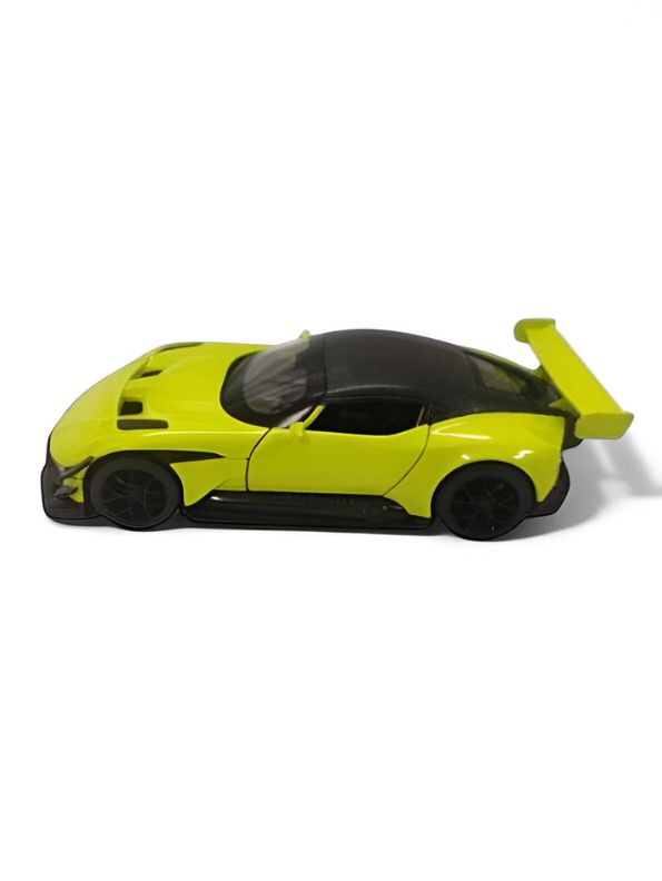 Green - Aston Martin Vulcan Diecast Pullback Car – Alloy Metal Racing Model Toy with Openable Doors, Collectible Gift for Kids Scale 1:32