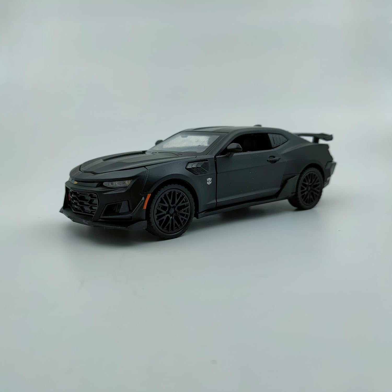 Chevrolet Camaro Metal Die Cast Car - Matte Black 1/24 - Big Size - Toyloft