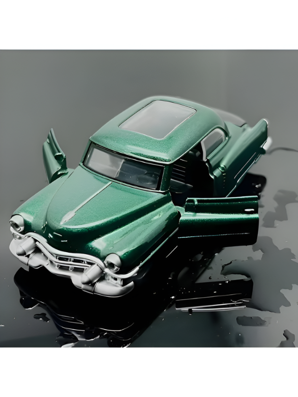 Vintage Style 1953s Custom Coupe 1:36 Scale Collectible Toy Car Metallic Green Die-Cast Car MD1623