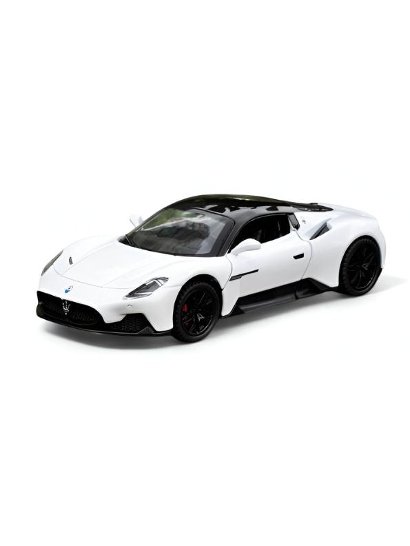 White - Maserati MC20 Diecast Car – Premium Collectible Model for Enthusiasts Scale 1:32.