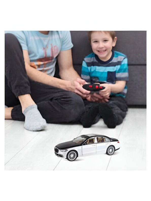 White - Maybach S600 Remote Control Car – Spray, Light & Sound Features TV5802.