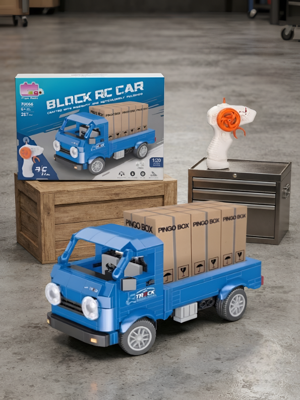 Remote Control Cargo Truck Building Blocks – Brick Vehicle Construction MD350