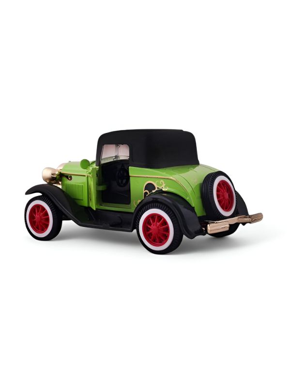 Green - Retro Style Alloy Metal Classic Car Toy – Openable Doors | Vintage Die-Cast Collectible Model for Kids & Adults Scale 1:32.