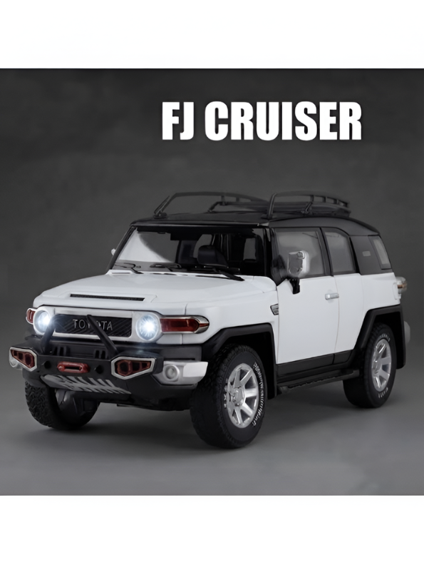 Toyota FJ Cruiser Scale 1:24 Model Car | White Simulated Off-Road Vehicle MD250