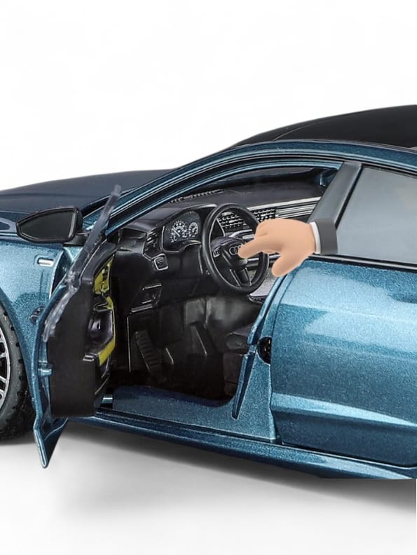 Audi A7 1:24 Scale Diecast Metal Model Car – Blue (MD-N-24)