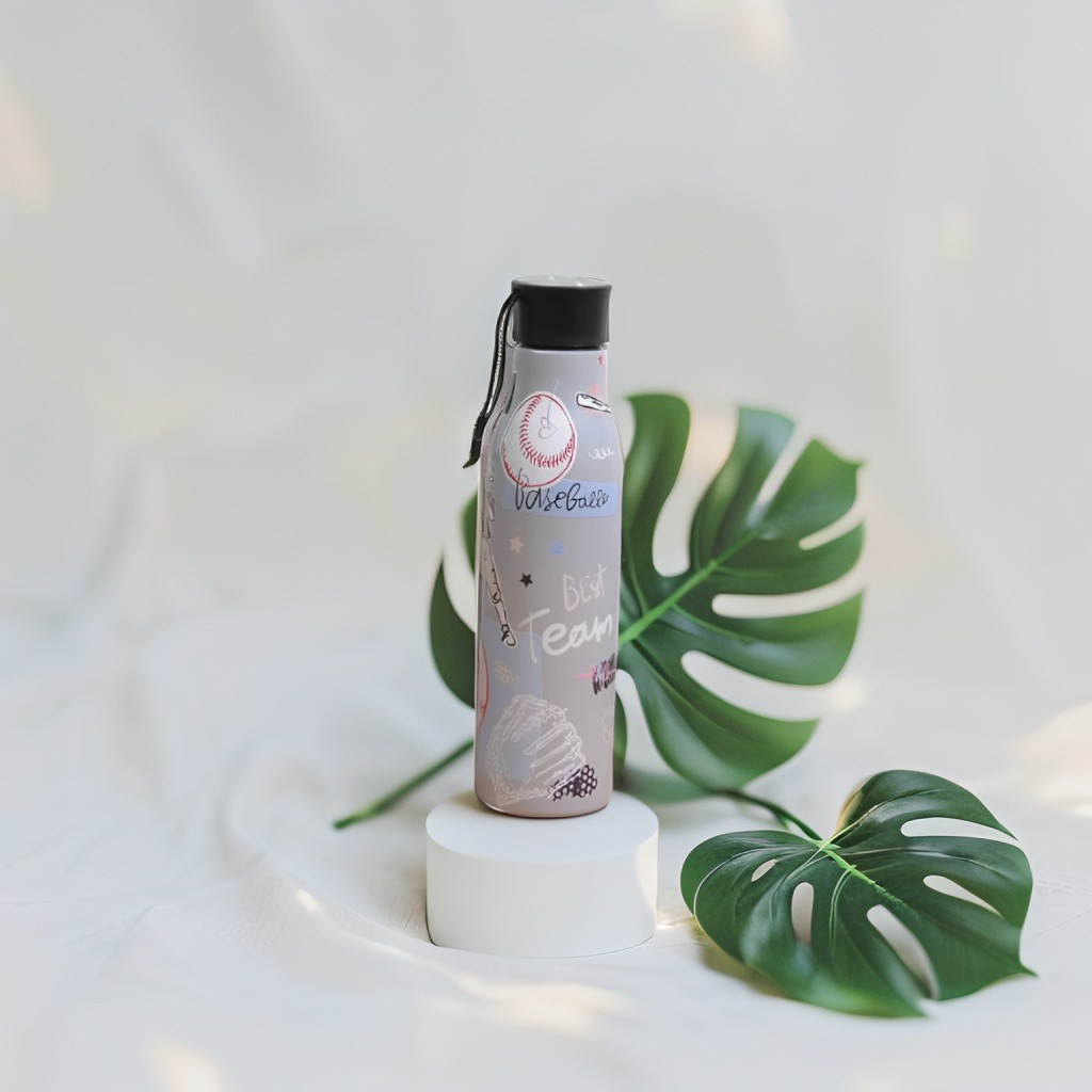 Stylish Graffiti Print Sports Water Bottle | Hydration for Gym, School & Activity NOVGBT-8377