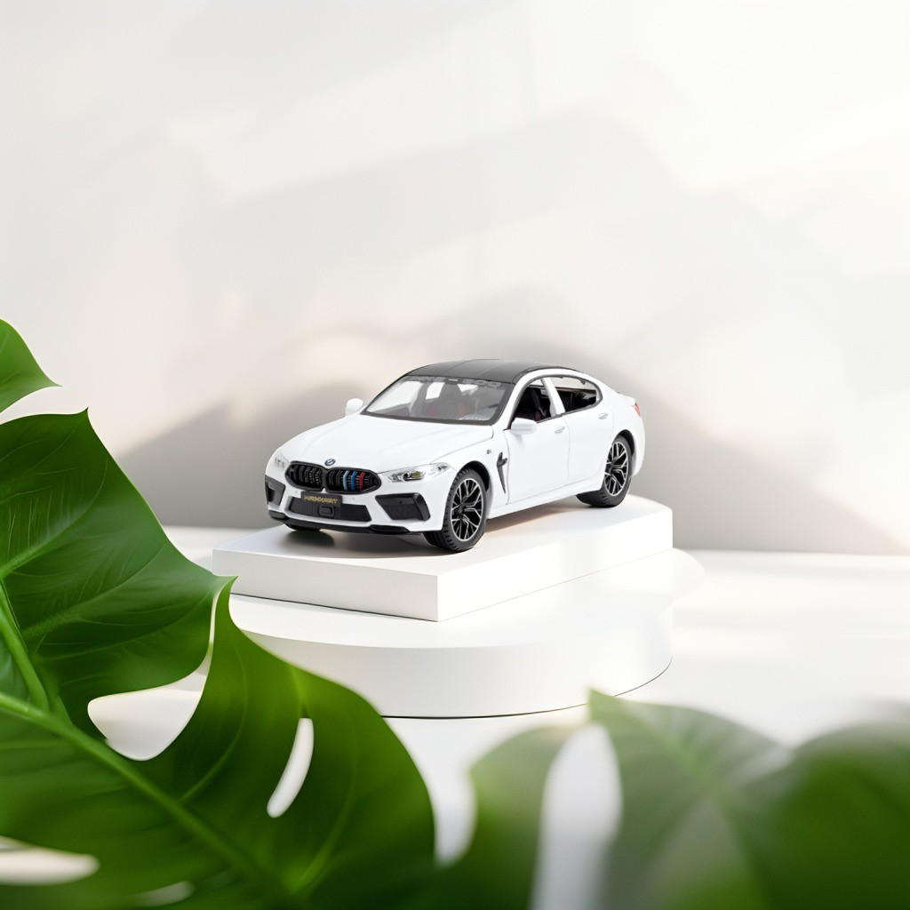 BMW M8 MH8 800 Model Diecast Car 1:24 Scale - White TV468