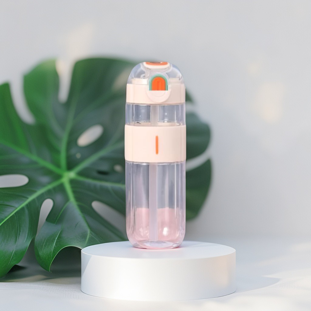 White - HydroMate – 580ml Plastic Water Bottle with Push-Button Sipper and Straw NOV5267.