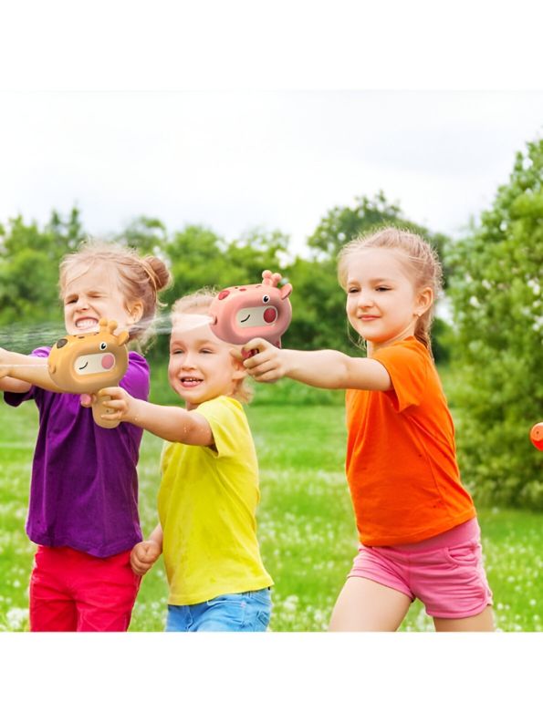 Cute Deer Water Pistol – Fun Animal Spray Gun Toy for Kids Outdoor Play.