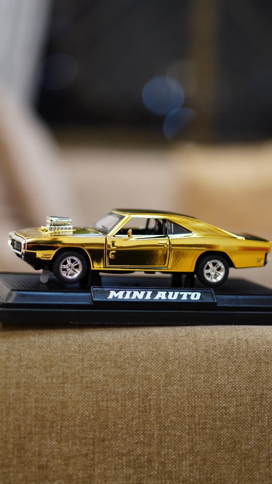 1970 Dodge Charger RT Diecast Car 1:32 Scale Metal Model - Fast and Furious Edition TV4640