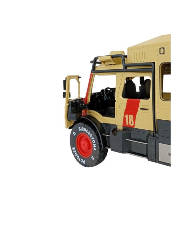 Jurassic Park Adventure Expedition Truck Toy, No. 18 Research Vehicle with All-Terrain Tires, Realistic Safari Decals & Off-Road Styling Perfect Gift for Car Collectors TV5288