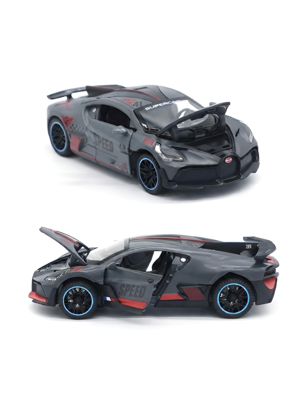 Bugatti Divo Grey 1:32 Pull-Back Toy Supercar with Lights and Sound - Diecast Metal Model.