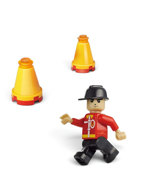 Build Your Own Fire Rescue Team: Firefighter 324-Piece Building Block Set TV5080