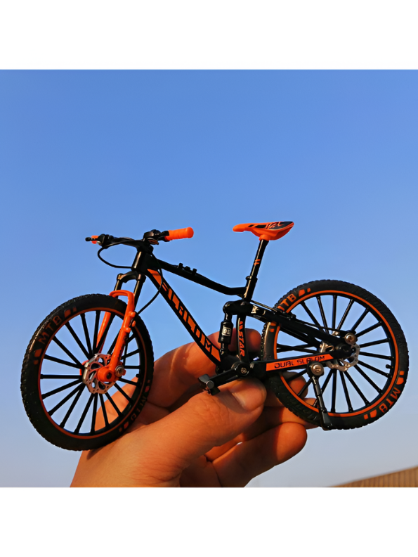 CycloCraft Mini Showpiece Mountain Bike – Alloy Bicycle Decoration for Cycling Lovers & Bike Racers.