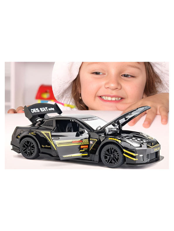 Black Nissan GT-R R35 1:22 Scale Collectible Toy Car High-Quality Diecast Vehicle for Car Enthusiasts TV6834