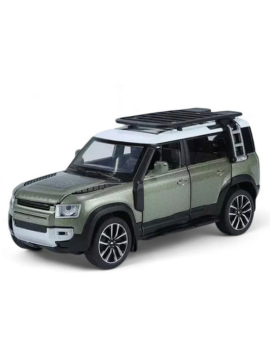 Land Rover Defender Metal Diecast Car - Green - Scale 1:32