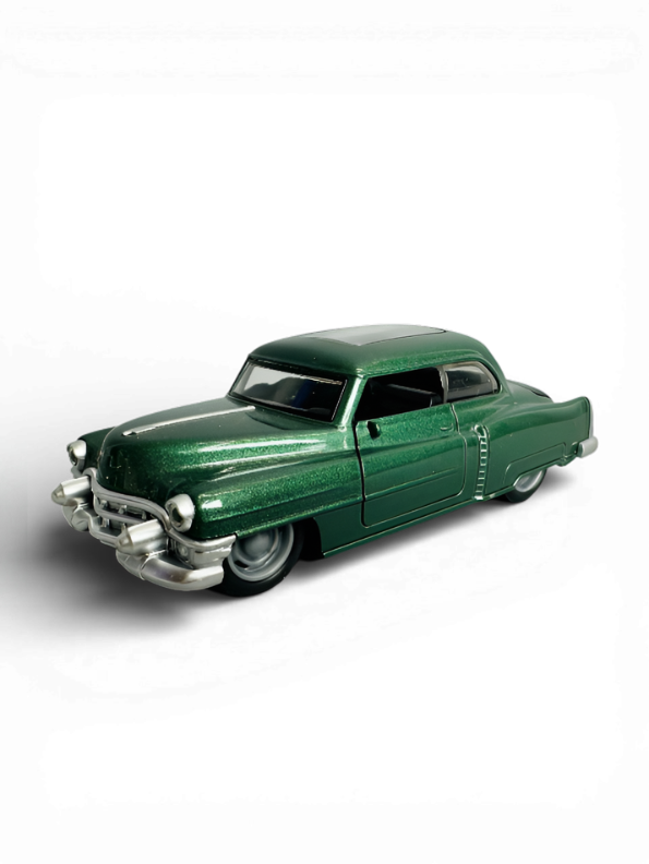 Vintage Style 1953s Custom Coupe 1:36 Scale Collectible Toy Car Metallic Green Die-Cast Car MD1623