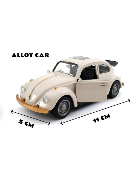 Vintage Volkswagen Beetle Diecast Model Car - 1:36 Scale Collectible Toy with Gold Accents & Sunroof MD1623