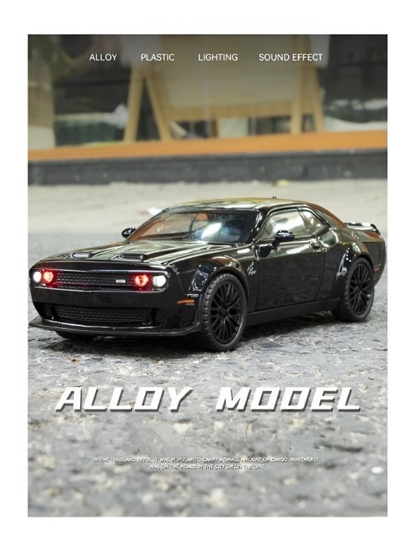 Dodge Challenger SRT Hellcat Widebody 1:32 Scale Black Alloy Model Car with Acrylic Display Box MD29