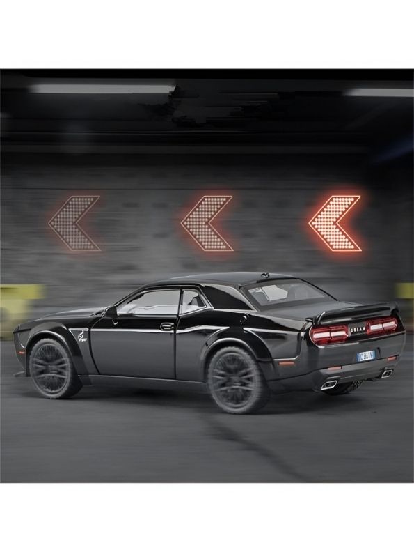 Dodge Challenger SRT Hellcat Widebody 1:32 Scale Black Alloy Model Car with Acrylic Display Box MD29