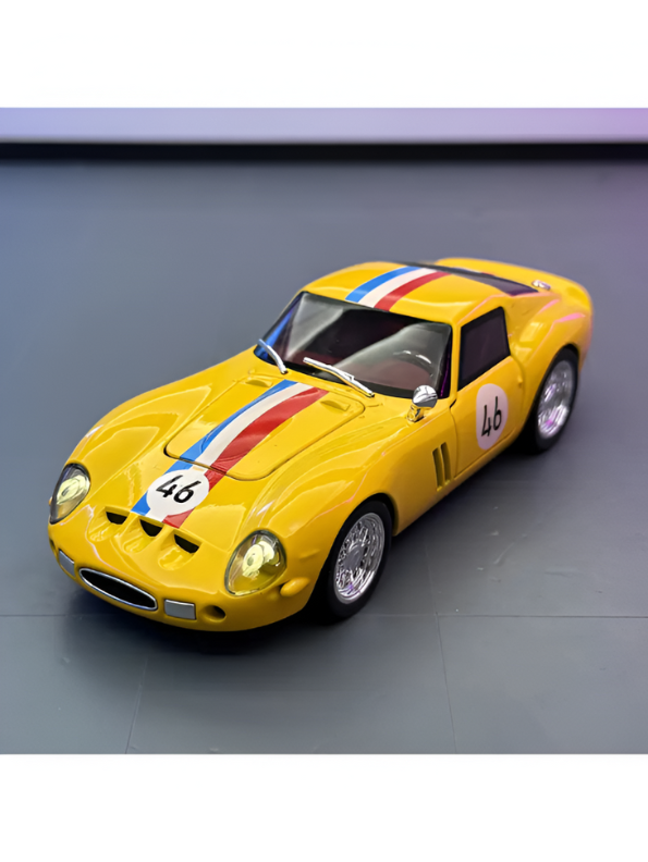 Yellow - Ferrari 250 GTO – Premium Metal Diecast Collectible Toy | High Simulation Classic Sports Car Model Scale 1:32 TV5397.