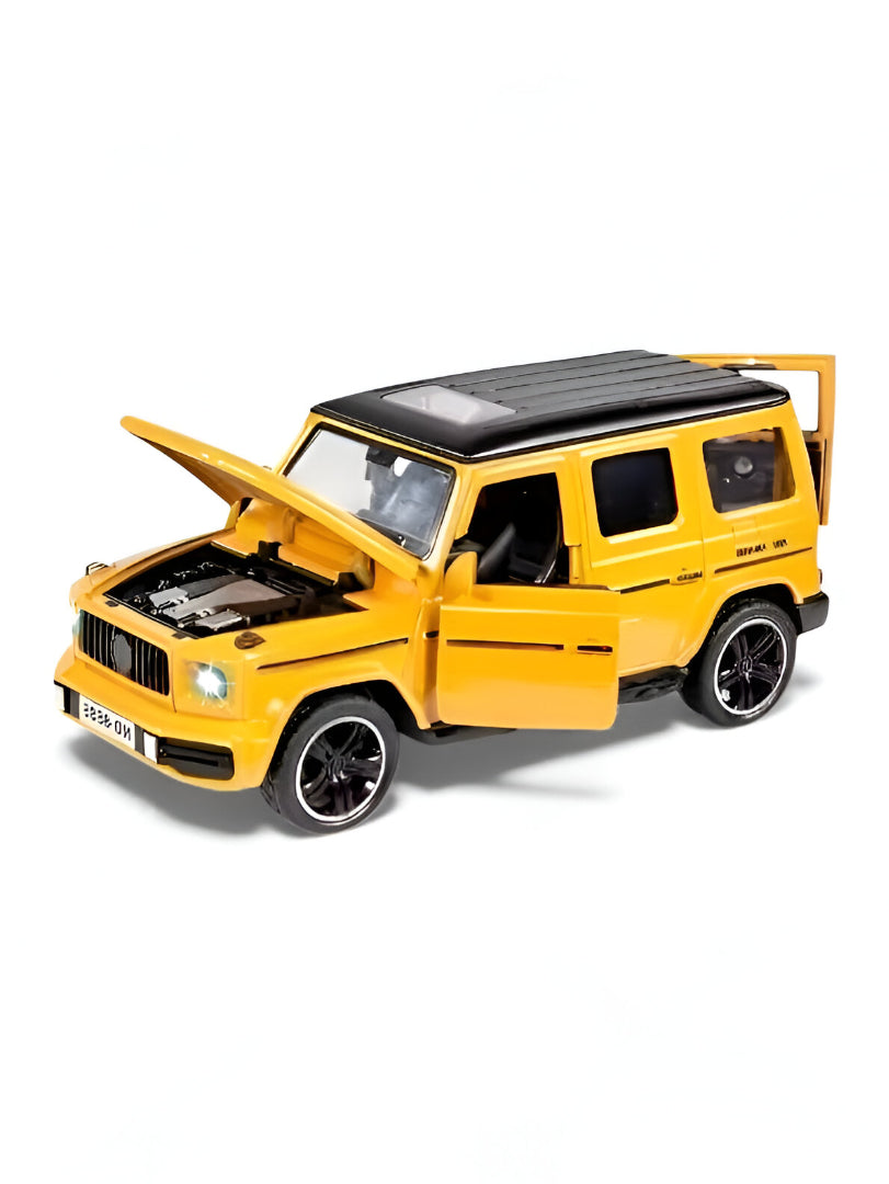 Yellow - Mercedes-Benz G-Wagon Diecast Model Car Scale 1:32 | Openable Doors & Hood | Toy SUV Collectible LMI15731