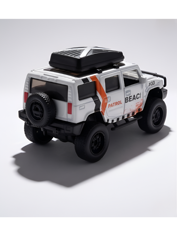 Diecast Jeep Wrangler Rubicon Off-Road - White 1:36 Scale Toy Car with Openable Doors and Roof Rack LMI12403