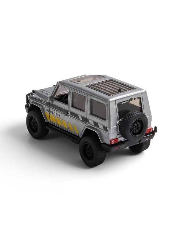 Diecast Jeep Wrangler Rubicon Off-Road - Grey 1:36 Scale Toy Car with Openable Doors and Roof Rack LMI12403