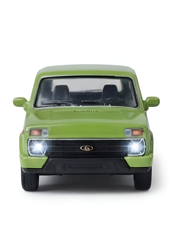 Lada Niva Simulated Vehicle Model Car 1:24 Scale – Green Collectible Miniature MD247