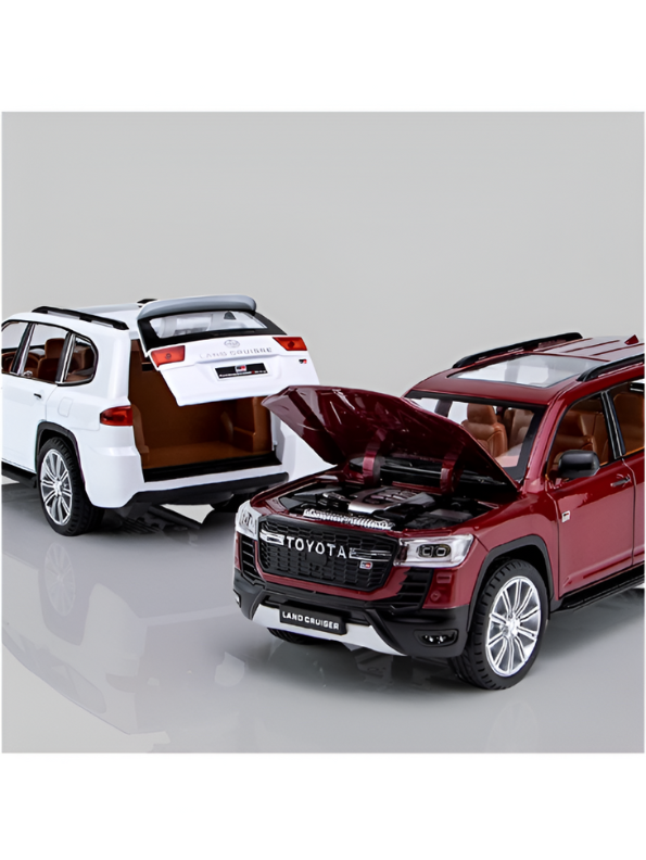 Land Cruiser GT 1/32 Diecast Car – Metal Body, Light & Sound, Realistic Miniature Model LMI15674.