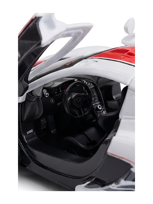 McLaren P1 GTR Diecast Car 1:22 Scale | White Metal Alloy Model Racing Car MD584