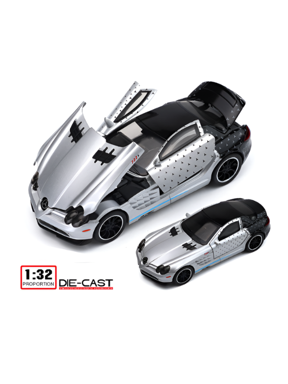 Mercedes-Benz SLR 722 S 1:32 Scale Die-Cast Metal Toy Car MD21.