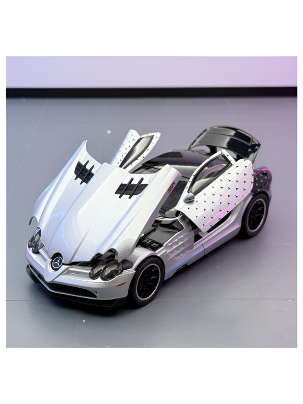 Mercedes-Benz SLR 722 S 1:32 Scale Die-Cast Metal Toy Car MD21.