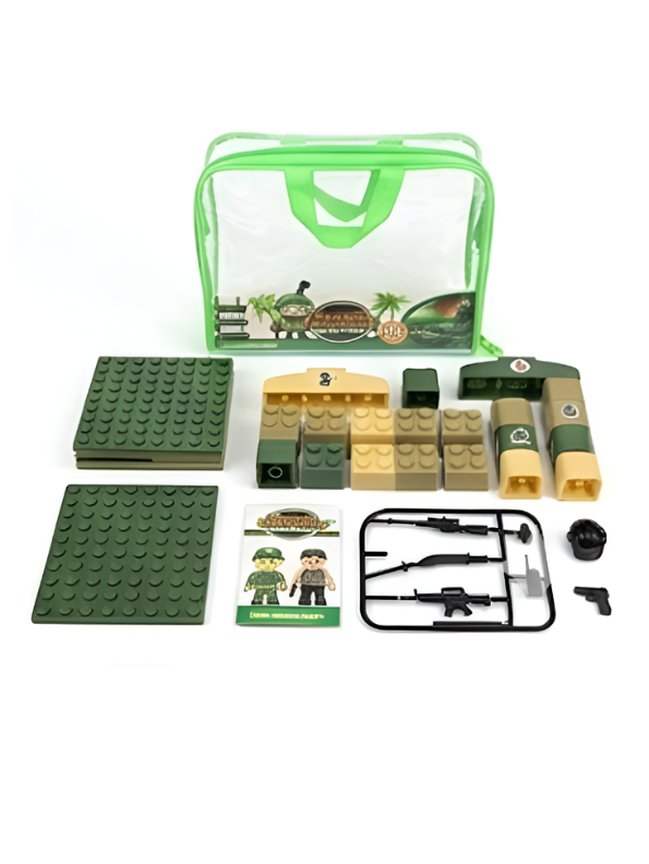 Military Building Blocks Combat Toy Set with Soldier Minifigures, Toy Weapons & Army Battle Accessories LMI15836.