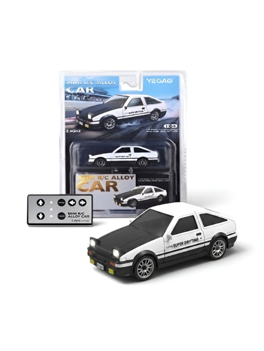 White Mini 1:64 Alloy RC Drifting Car with 2.4GHz Full Proportional Control MD592.