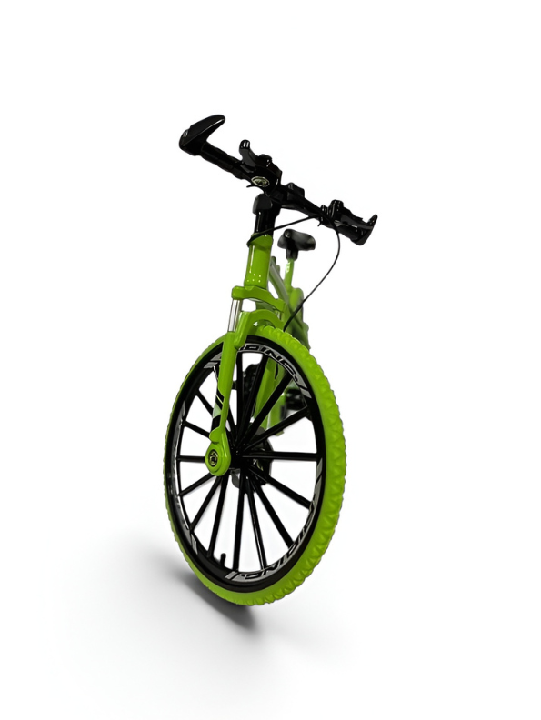 Miniature 1:8 Scale Diecast Alloy Mountain Bike Toy Model – Premium Collectible Showpiece (Green) TV7264