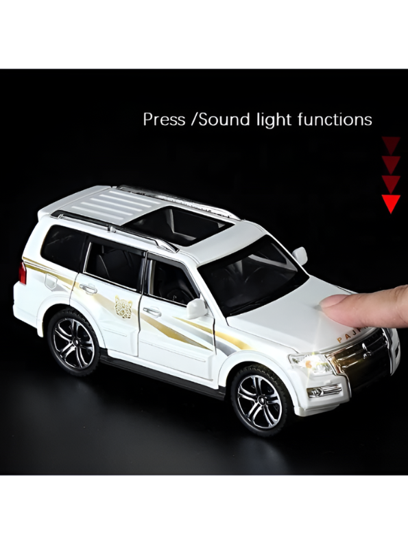 Mitsubishi Pajero Diecast Car 1:32 Scale Metal Alloy Collectible Car Black TV6952.