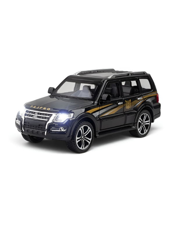 Mitsubishi Pajero Diecast Car 1:32 Scale Metal Alloy Collectible Car TV6952.