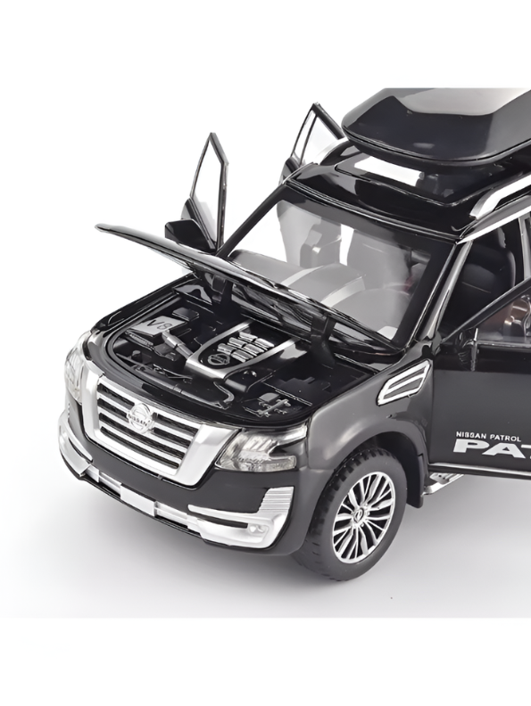 Nissan Patrol Diecast Model Car 1:32 Scale Alloy Metal Toy Car with Opening Doors for Collectors TV5652