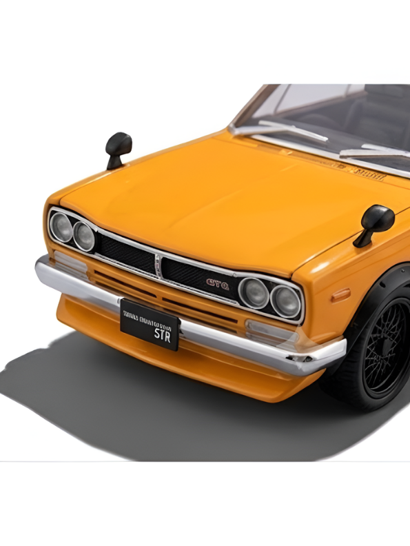 Nissan Skyline GT-R 2000 Hakosuka Diecast Model Car 1:22 Scale – Matte Yellow Alloy Vintage Classic Muscle Car MD601