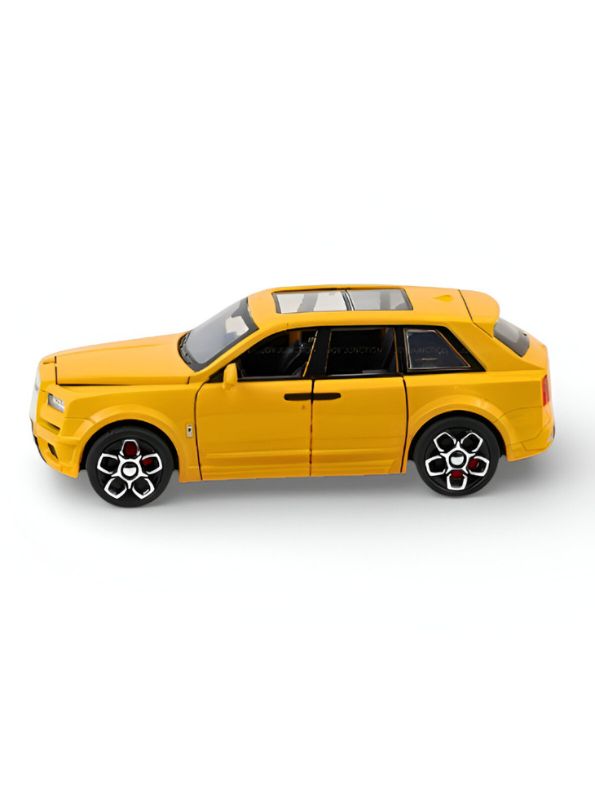 Rolls-Royce Cullinan Diecast Car Model Scale 1:35 – Luxury SUV Collectible Replica LMI15616 - Free Car Inside.