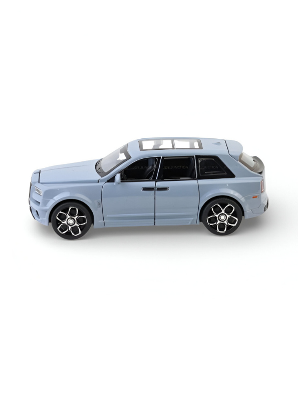Rolls-Royce Cullinan Diecast Car Model Scale 1:35 – Luxury SUV Collectible Replica Grey LMI15616.