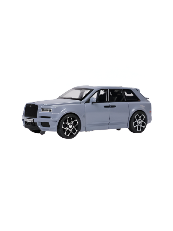 Rolls-Royce Cullinan Diecast Car Model Scale 1:35 – Luxury SUV Collectible Replica Grey LMI15616.