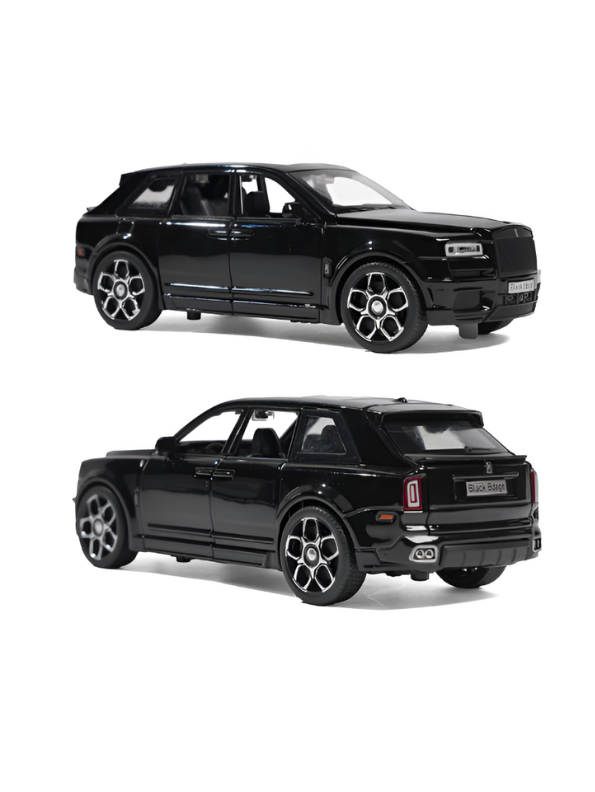 Rolls-Royce Cullinan Diecast Car Model Scale 1:35 – Luxury SUV Collectible Replica Black LMI15616.