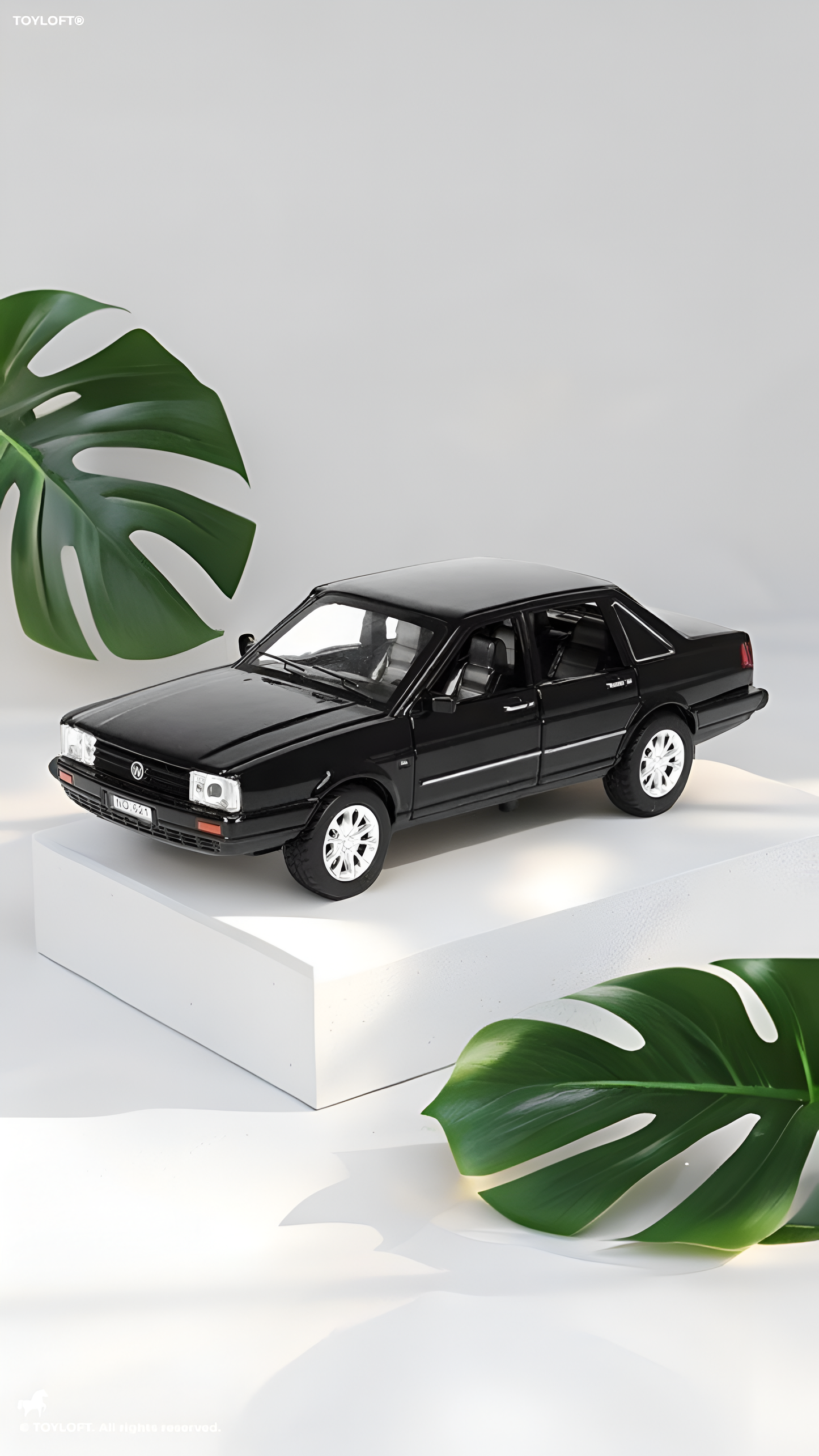 Volkswagen Santana 1:24 Diecast Car - Vintage Metal Model Toy Classic Collectible Toy Vehicle TV6752