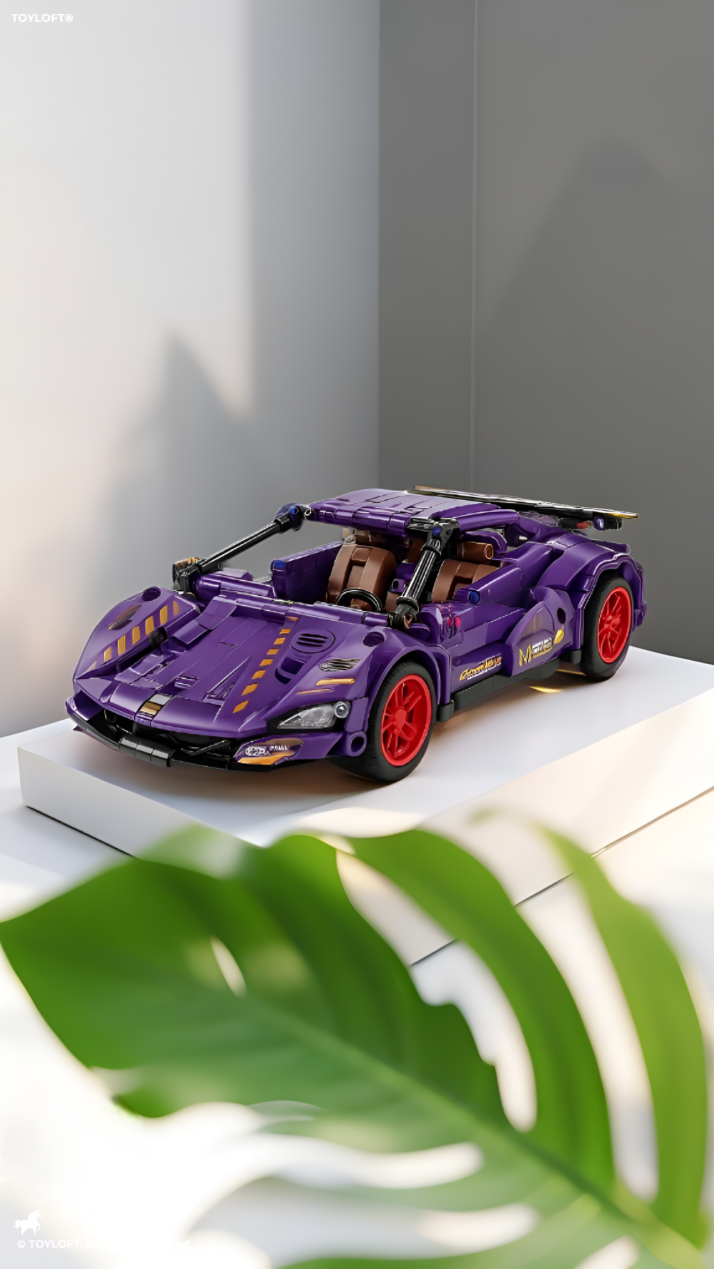 Mechanical Supercar Building Block Set – 1:18 Scale Purple Pull-Back Racing Car Toy with Scissor Doors & Rotating Steering Wheel – Creative STEM Kit for Kids Ages 6+ TV6044
