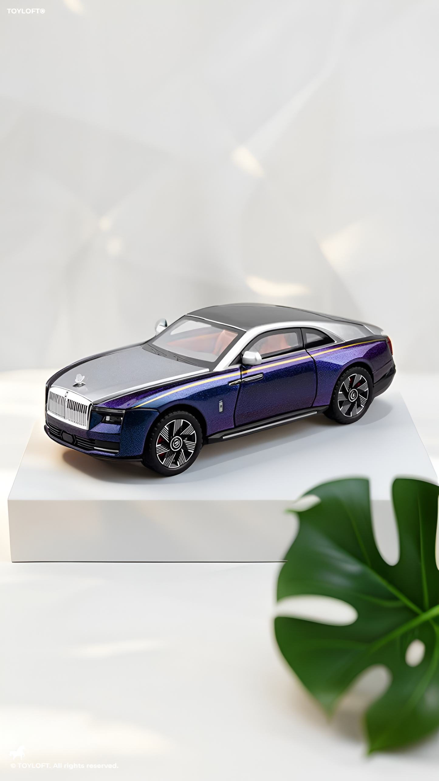Rolls Royce Ghost Dawn Coupe Model Diecast Car Scale 1:24-Purple LMI15470