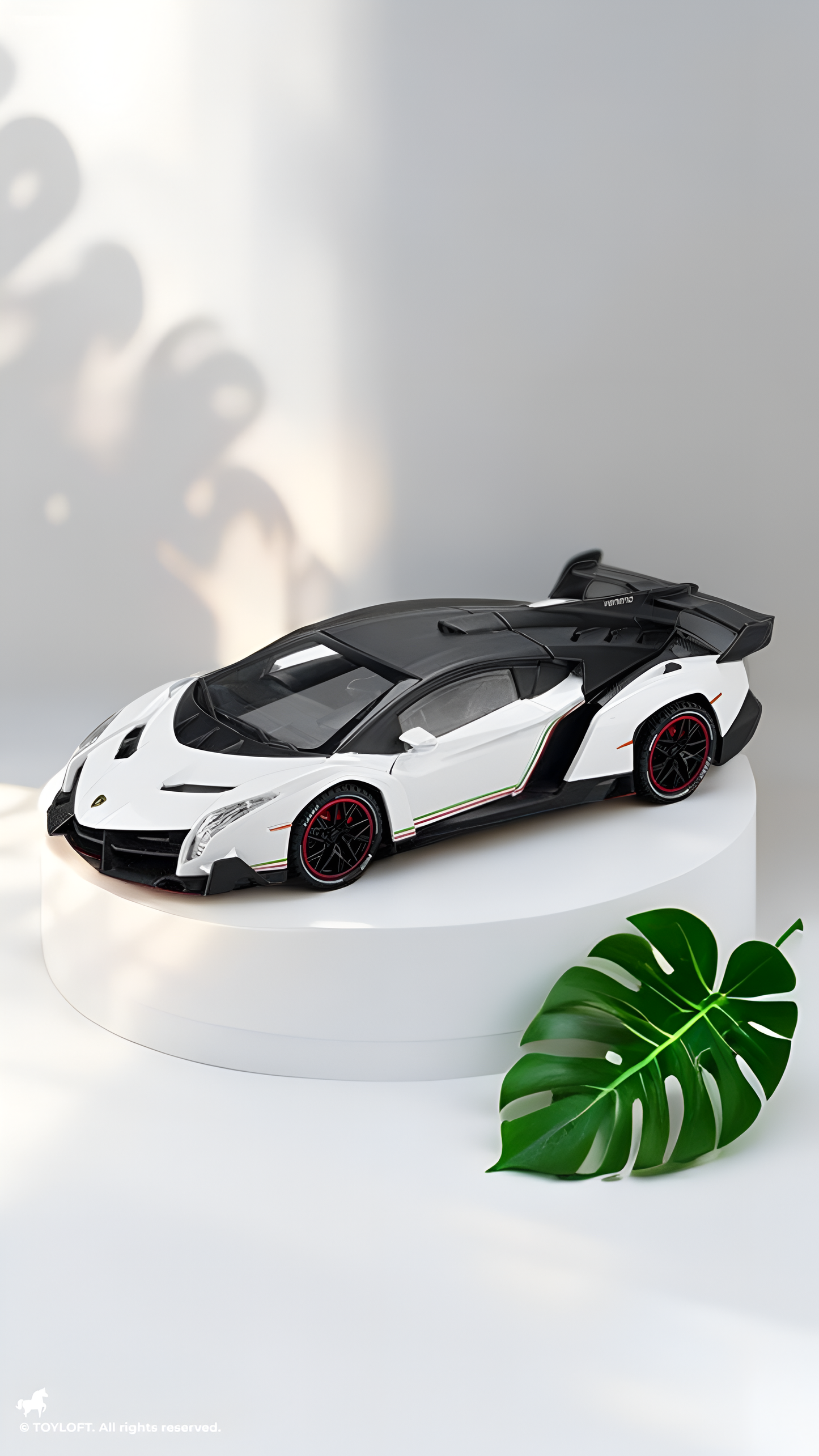 Lamborghini Veneno Metal Diecast Car Big Size -Scale 1:24 - White TV2651