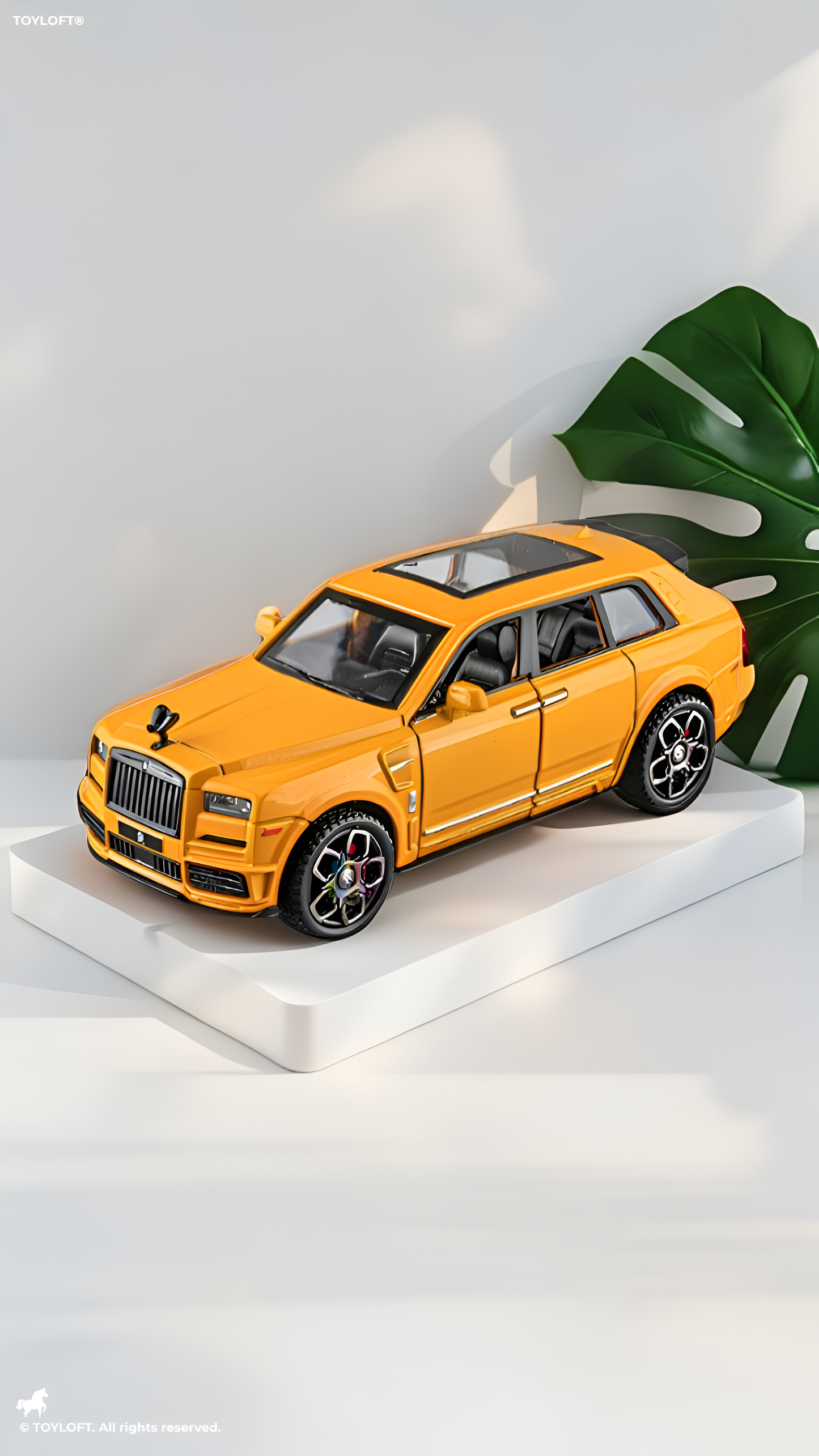 Rolls-Royce Cullinan Diecast Car Model Scale 1:35 – Luxury SUV Collectible Replica LMI15616 - Free Car Inside.