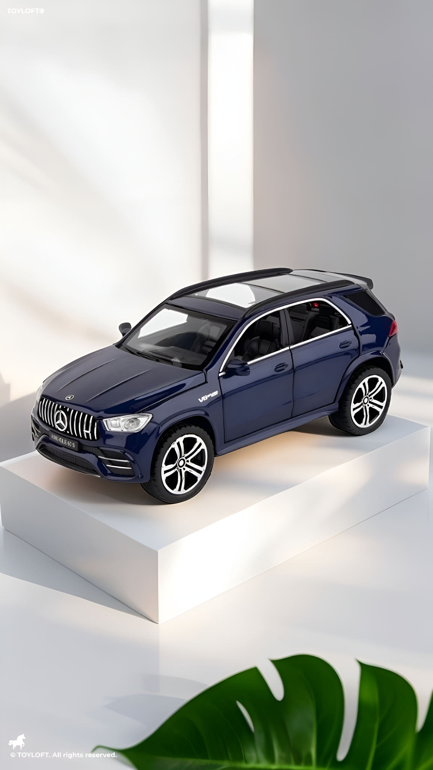 Blue Mercedes-Benz AMG GLE 63 S Diecast Model Car 1:32 Scale – Premium Metal Luxury SUV Replica with Opening Doors & Sunroof, Collectible LMI15382